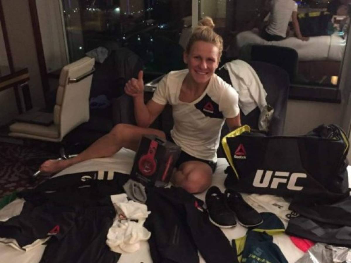 Luchadora de la UFC, Justine Kish, defecó durante pelea