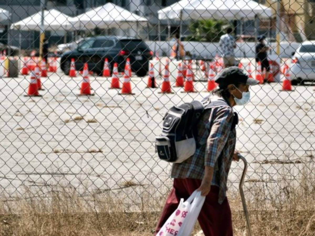 Ordenan hacer pruebas en centro de migrantes detenidos en Estados Unidos