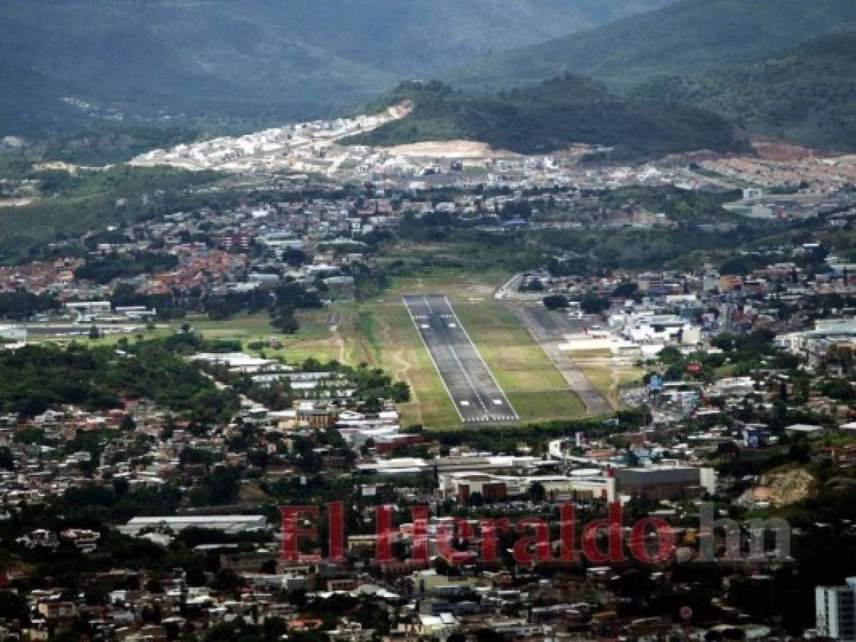 En un futuro, utilizar bien el espacio del otro aeropuerto internacional definirá si podrá mantenerse la competitividad económica en la capital. Foto: Efraín Salgado/Alex Pérez/El Heraldo