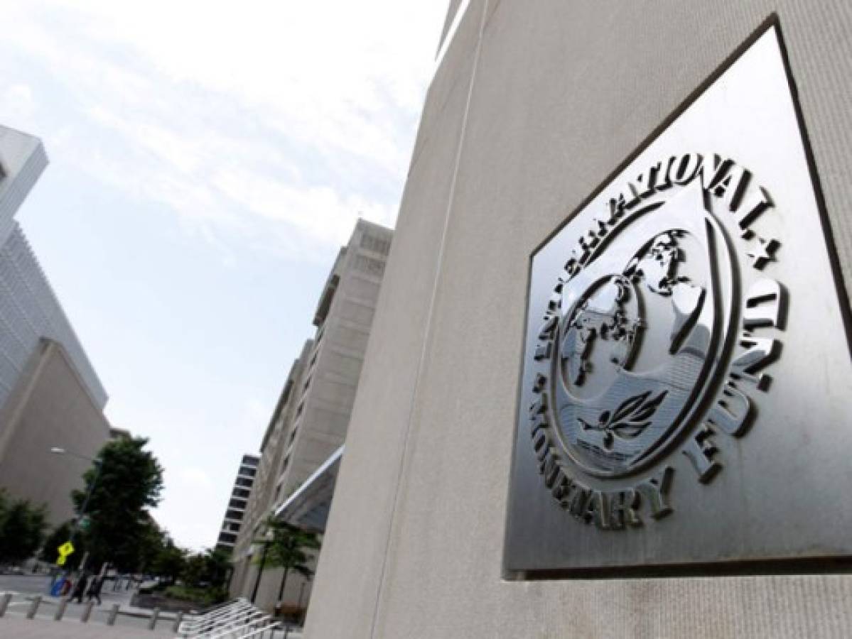 Crece incertidumbre ante negociaciones con el FMI