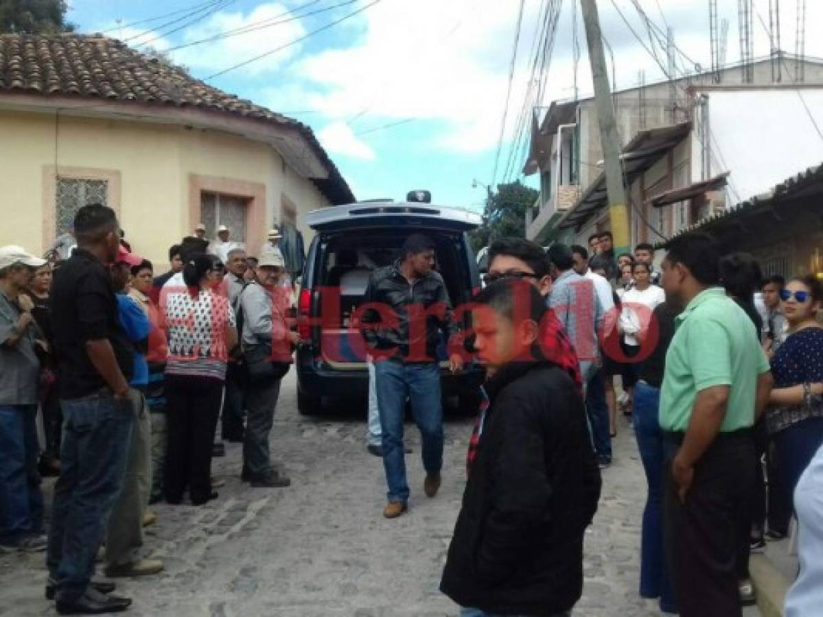 Restos del capitán del FAH-905 son llevados a Sabanagrande