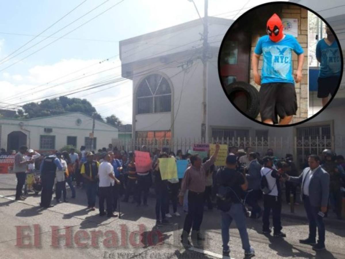 Celebran audiencia inicial contra señalado de quemar Embajada de Estados Unidos