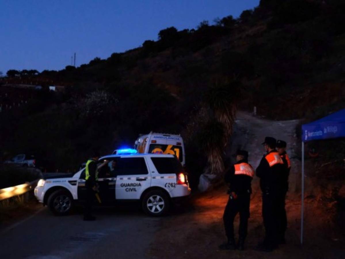 En 35 horas, rescatistas esperan encontrar a Julen Rosello, el niño español que cayó en un pozo
