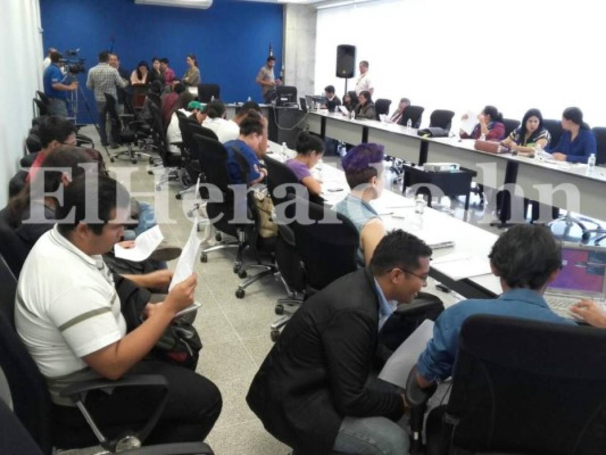 Honduras: Instalan mesa de monitoreo del acuerdo suscrito entre UNAH y el MEU