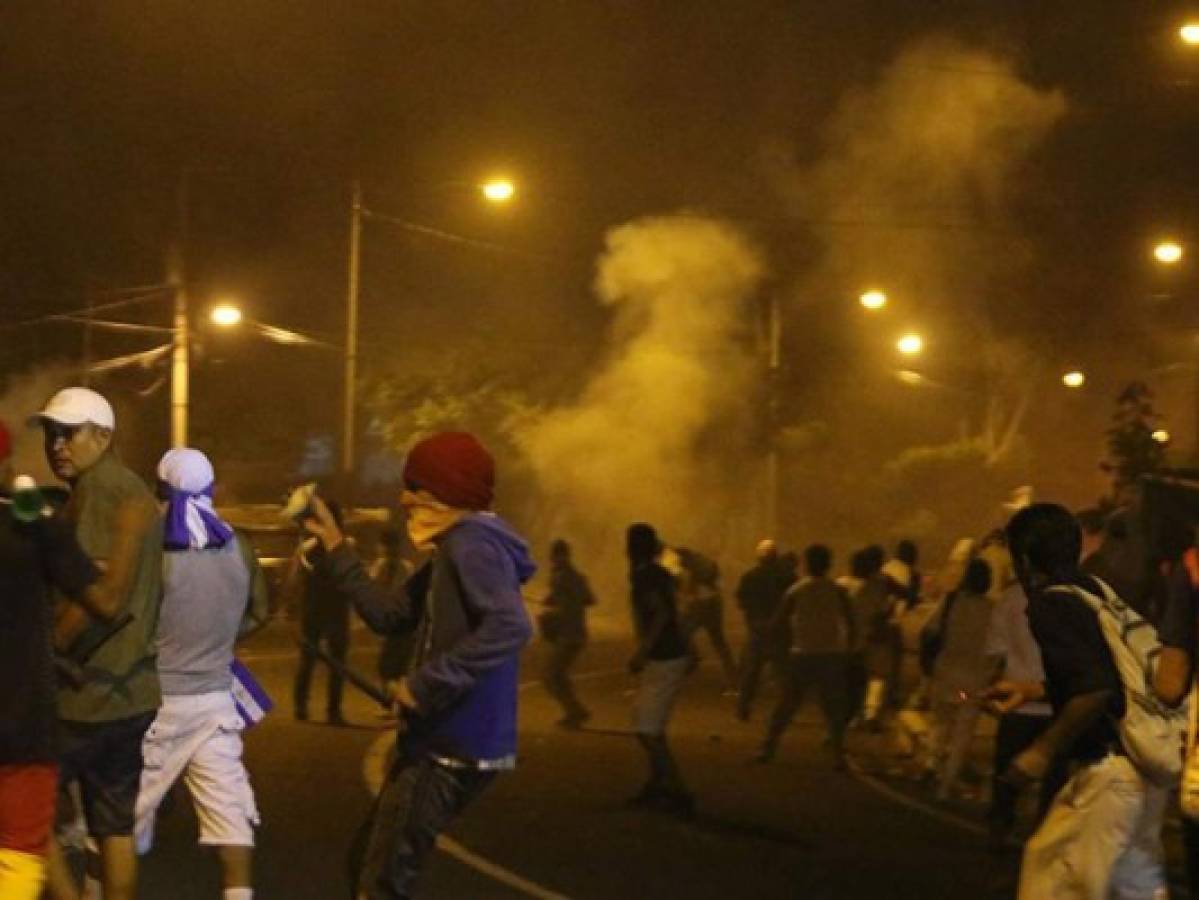 Nicaragua: Continúan las protestan en los municipios de Catarina y Niquinohomo