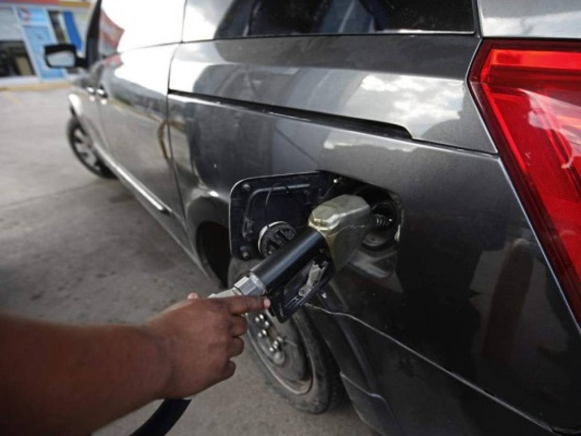Gasolinas han bajado entre L 4.58 y L 4.66 en Honduras