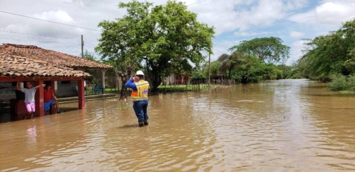 EN FOTOS: Estragos en Valle por desbordamiento del río Goascorán