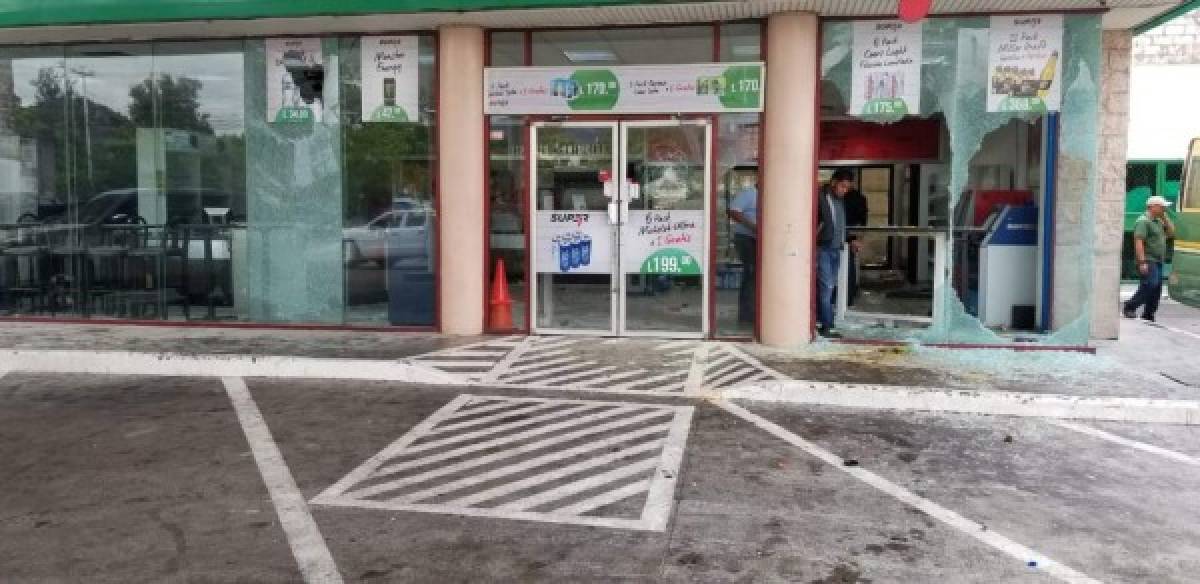 Destrozos, caos y pérdidas, así quedaron las tiendas saqueadas en la capital hondureña