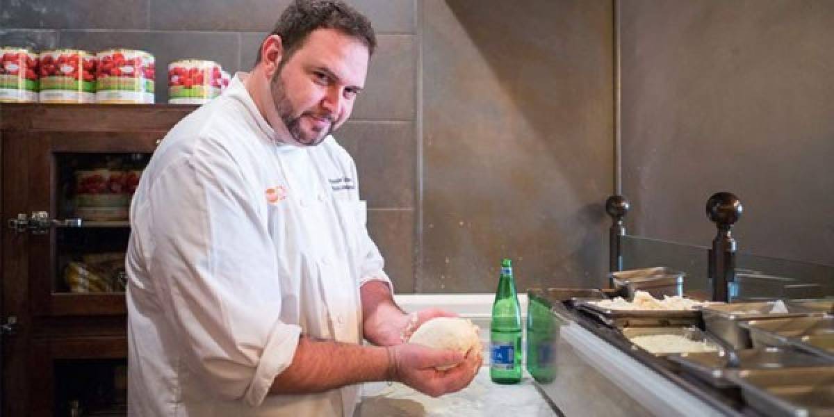 Chef baja 45 kilos alimentándose solamente con pizza