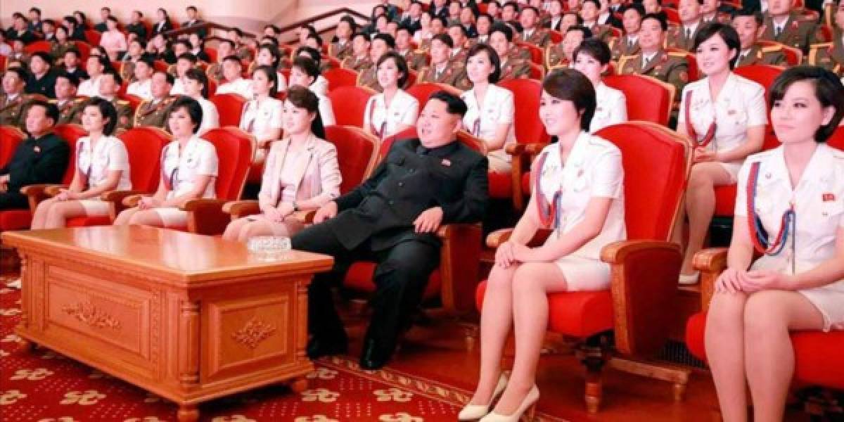 Salen las primeras imágenes de la esposa del gobernante de Corea del Norte