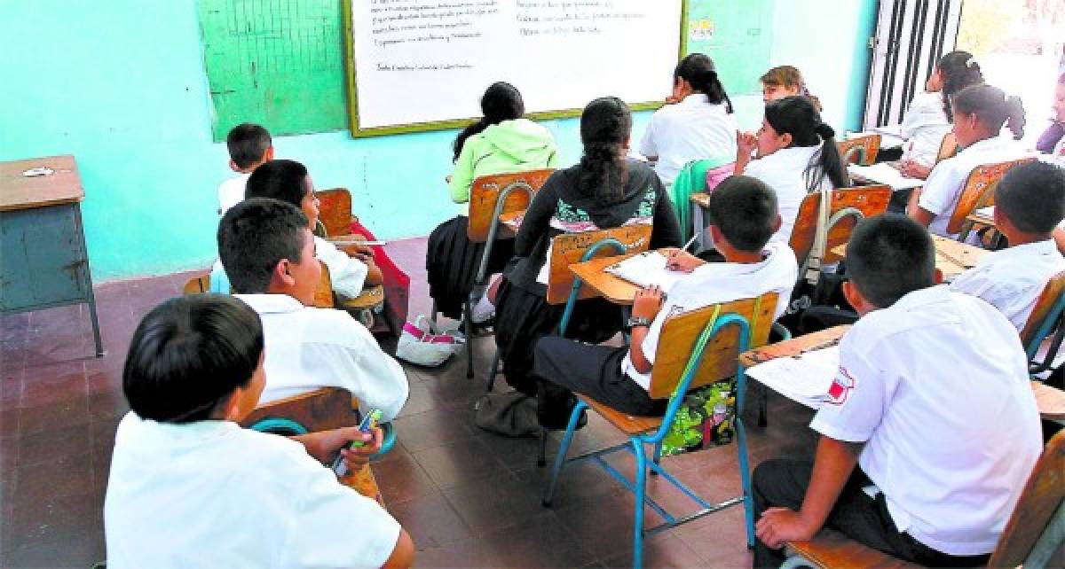 Deserción escolar por Migración subió a 22%