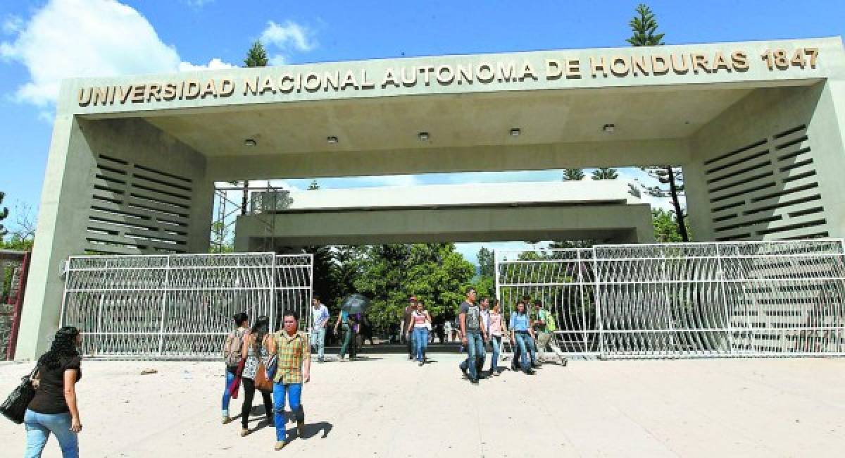 Gastos de graduación en la Universidad Nacional Autónoma de Honduras no pasan los 9,000 lempiras