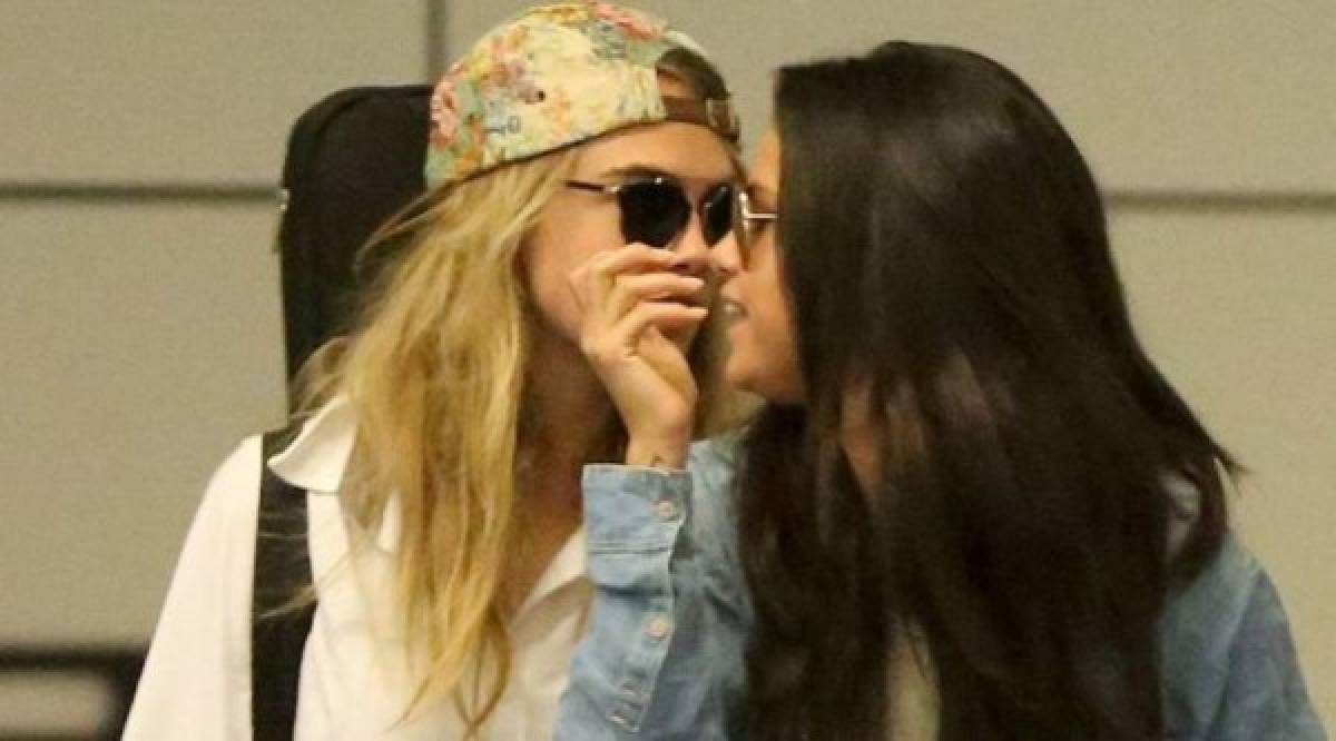 Selena Gomez tiene relación con Cara Delevingne