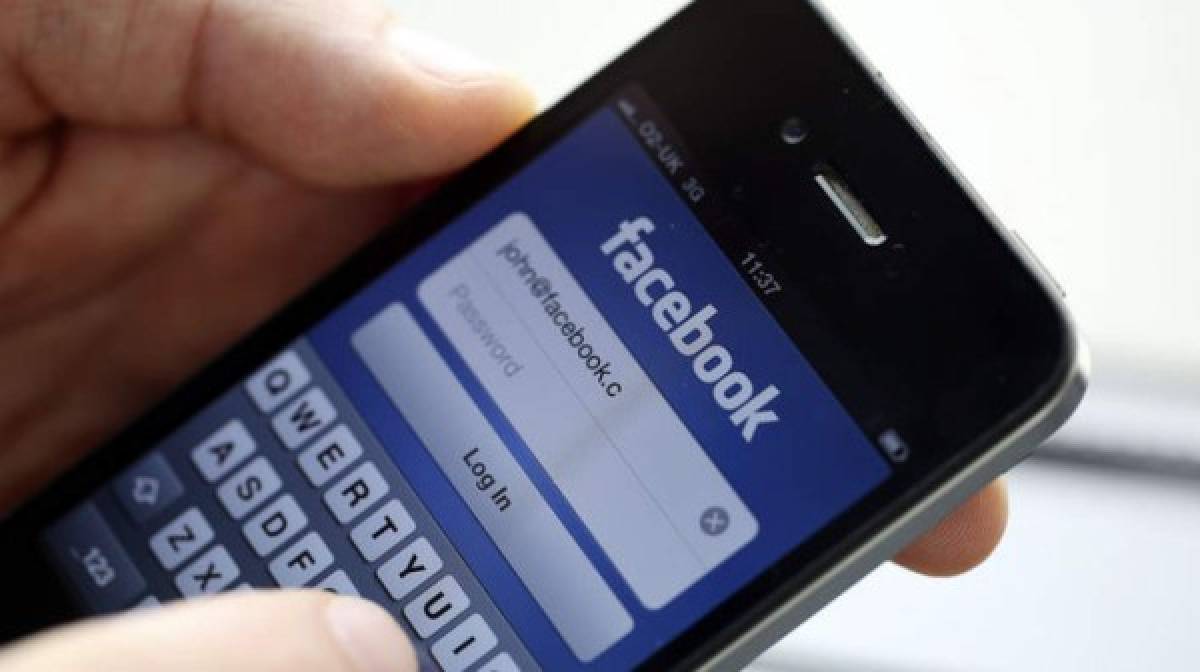 Unos 2.6 millones de hondureños tienen la red social Facebook, según informe