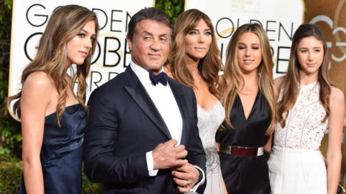 Bellas hijas de Sylvester Stallone roban miradas