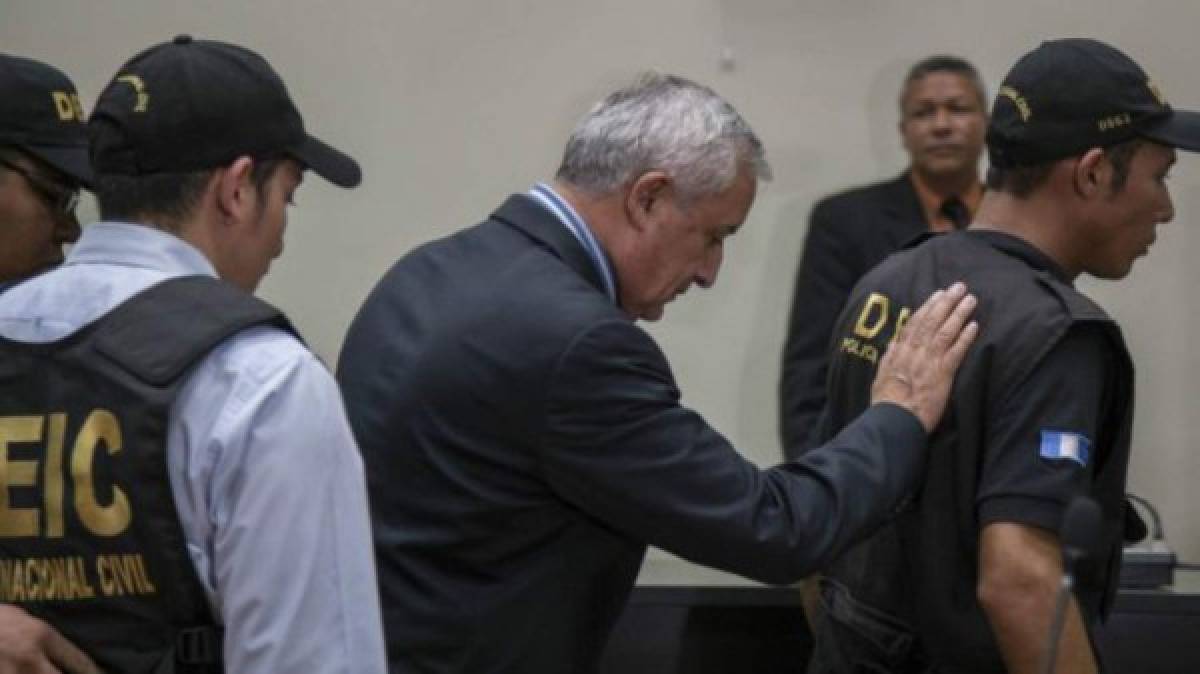 Guatemala: rechazan pedido del detenido expresidente de apartar a juez