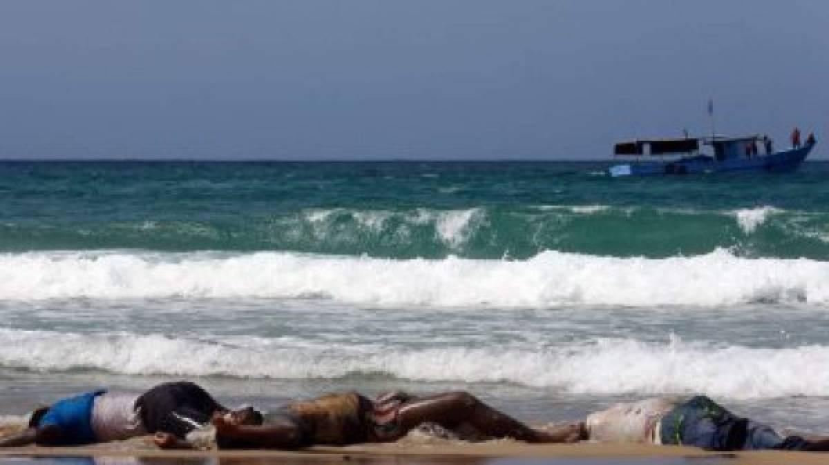  La costa de Libia está inundada de cadáveres