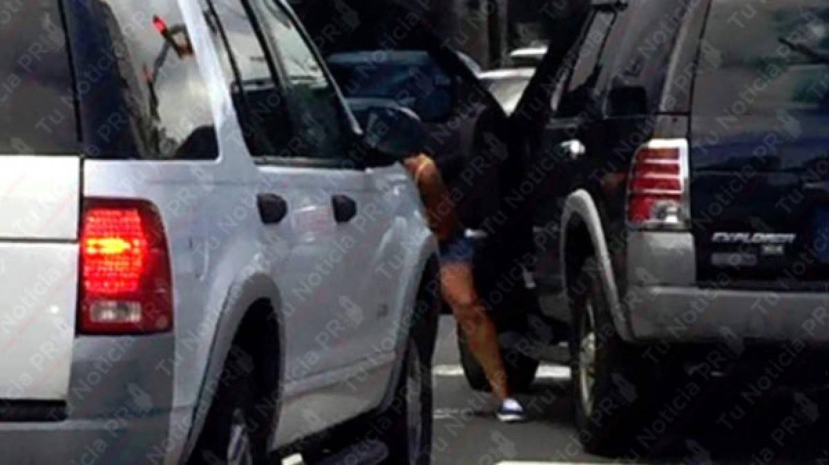Mujer se baja de su auto sin que nadie imaginara lo que haría