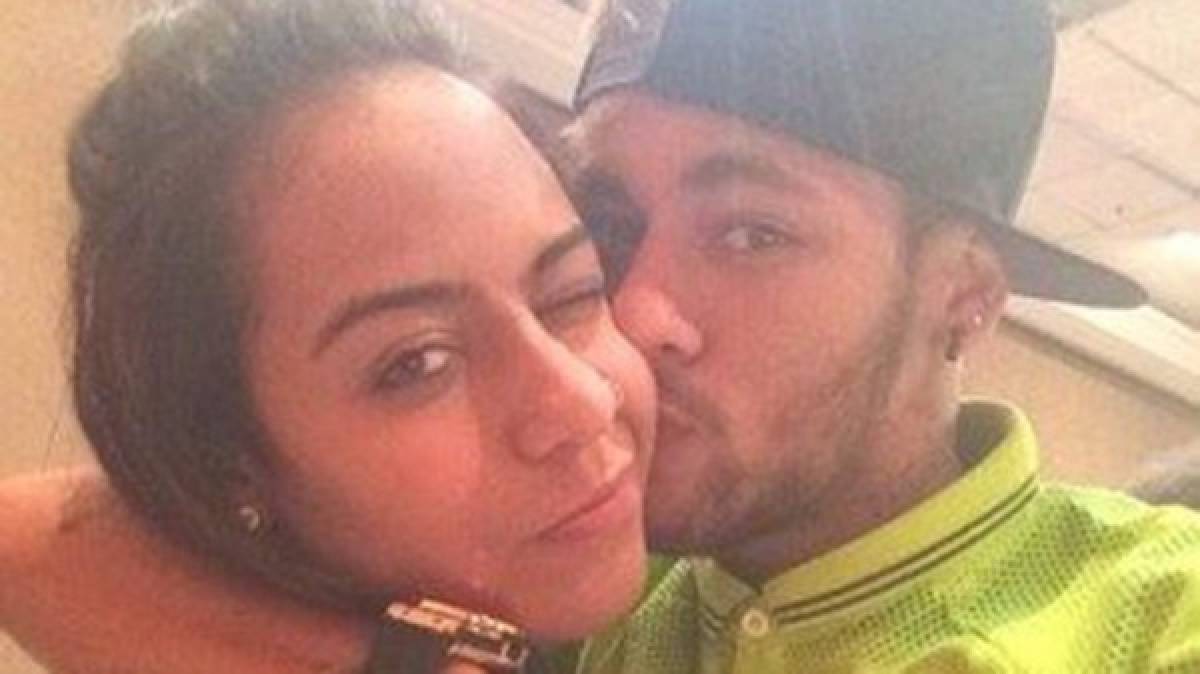 La sensual hermana de Neymar enciende las redes