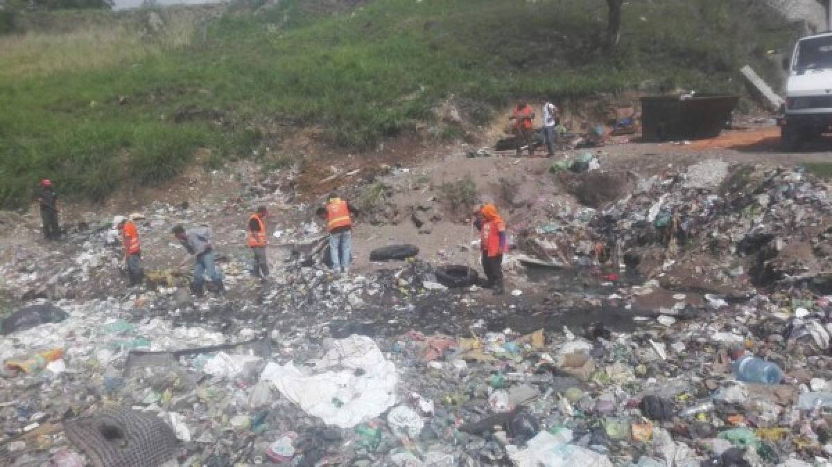 Nueve mil toneladas de escombros invaden el cauce de los ríos de la capital de Honduras