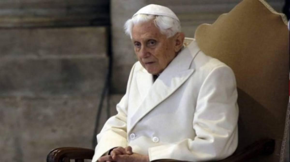 Benedicto XVI se prepara para la muerte y lo revela a través de una carta 