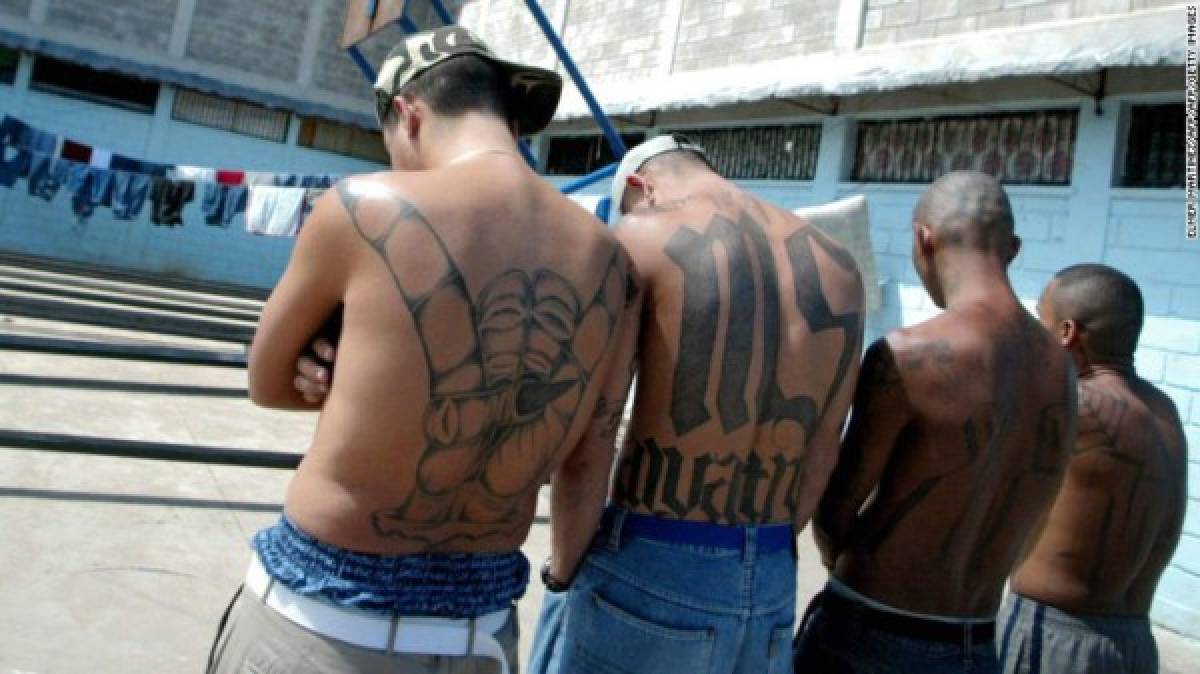 El Salvador rechaza acusaciones de Trump sobre la Mara Salvatrucha (MS-13)