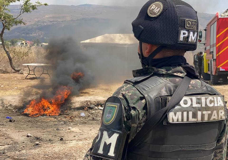 Las Fuerzas Armadas, a través de la Policía Militar del Orden Público, en coordinación con el Ministerio Público, realizaron este viernes la incineración de 20 kilos de cocaína que fue decomisada en carretera a Colón.