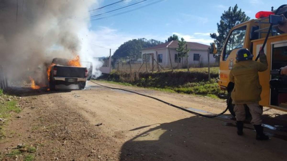Encuentran incinerado vehículo usado en masacre que dejó cinco muertos en La Esperanza