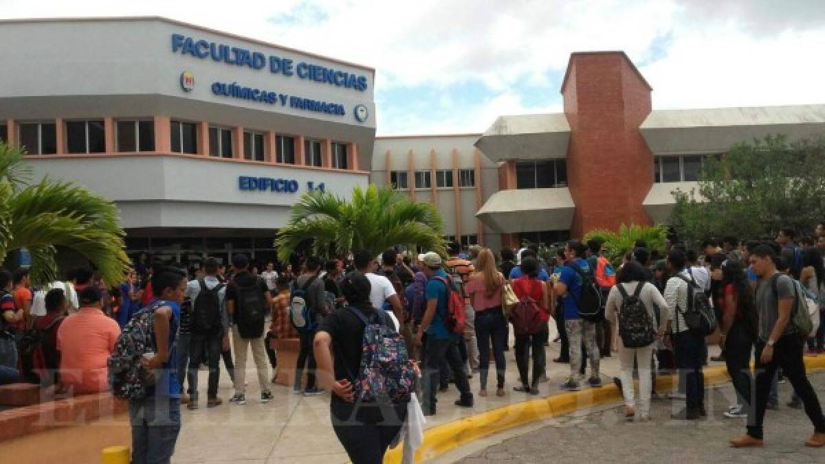 Estudiantes del MEU se movilizan y se toman más edificios en la UNAH