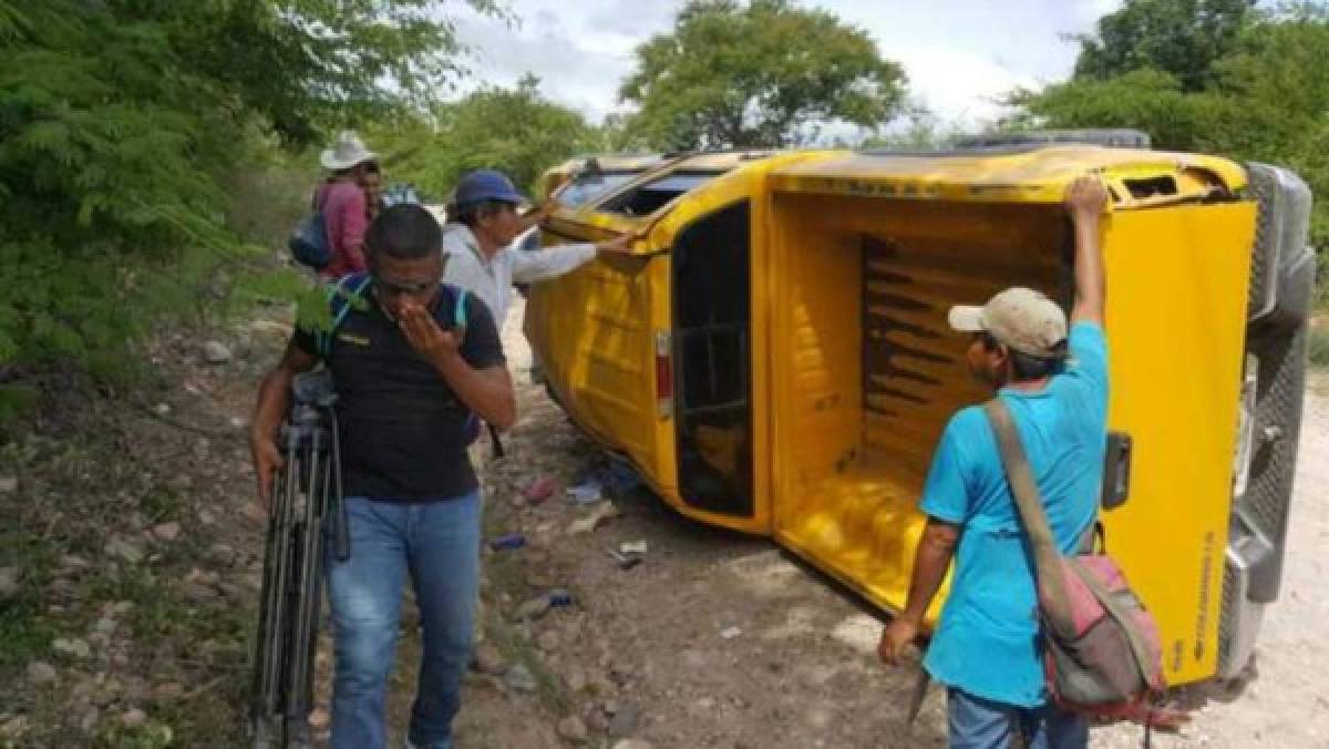 Periodistas de HCH sufren accidente de tránsito