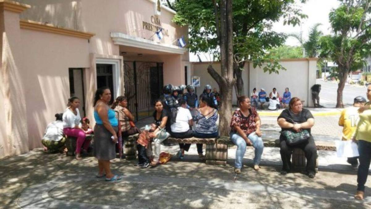 Vecinos reclaman ante presidencial por elevada deuda con la ENEE