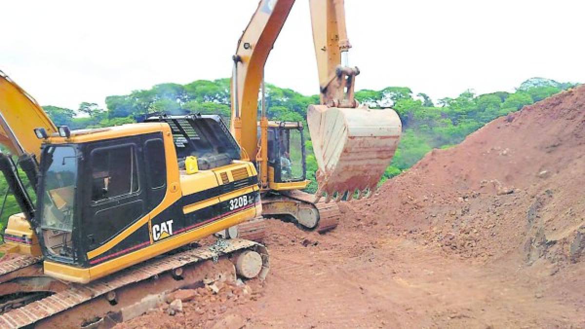 Honduras: Siguen excavaciones para rescatar cadáveres de mineros soterrados