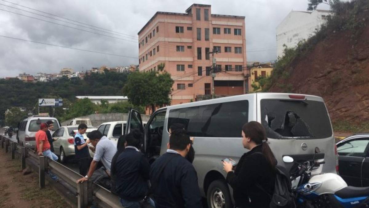 Un motociclista herido en quíntuple colisión en el anillo periférico