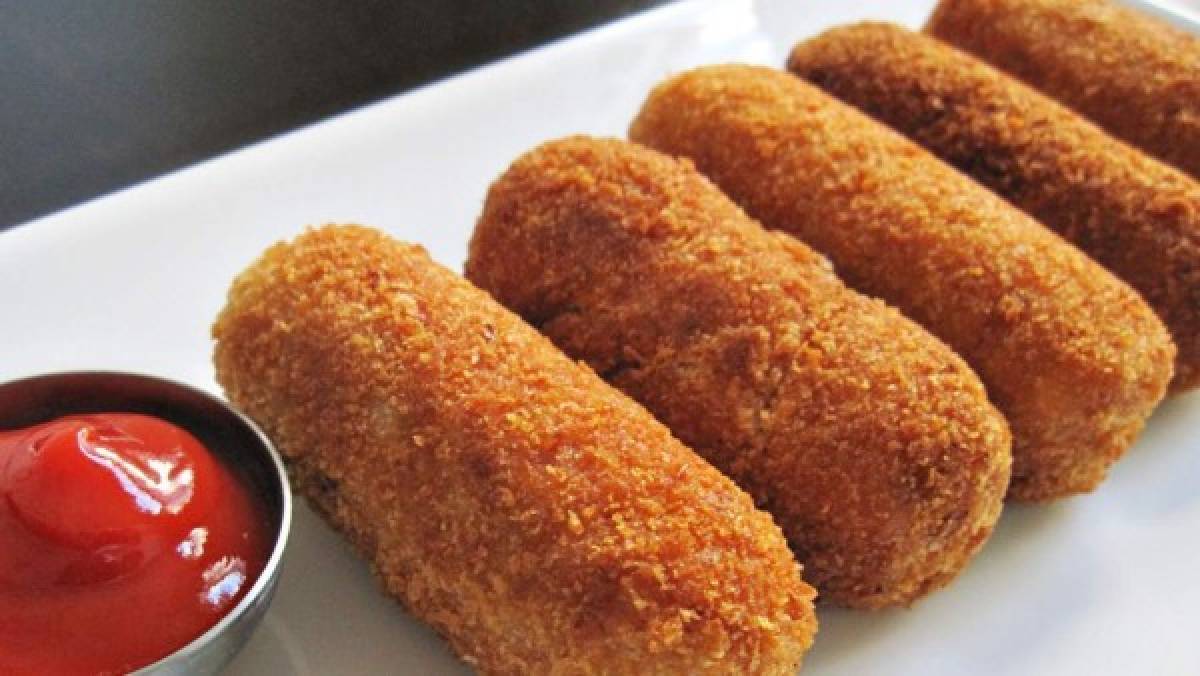 Prepare unas crujientes croquetas de plátano maduro