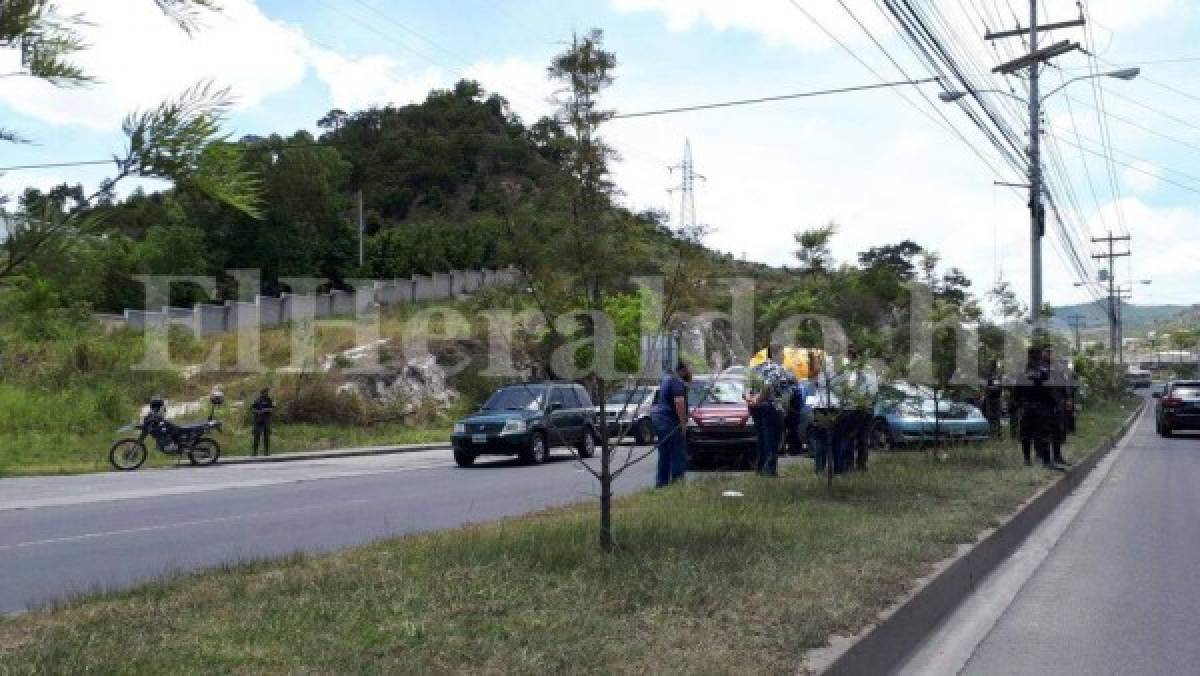 En persecución caen dos ladrones en el anillo periférico tras intentar robar un vehículo