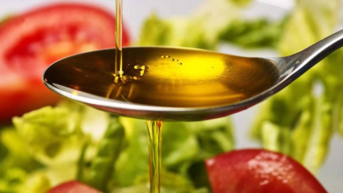Tomar aceite de oliva en ayunas trae increíbles beneficios a nuestro cuerpo