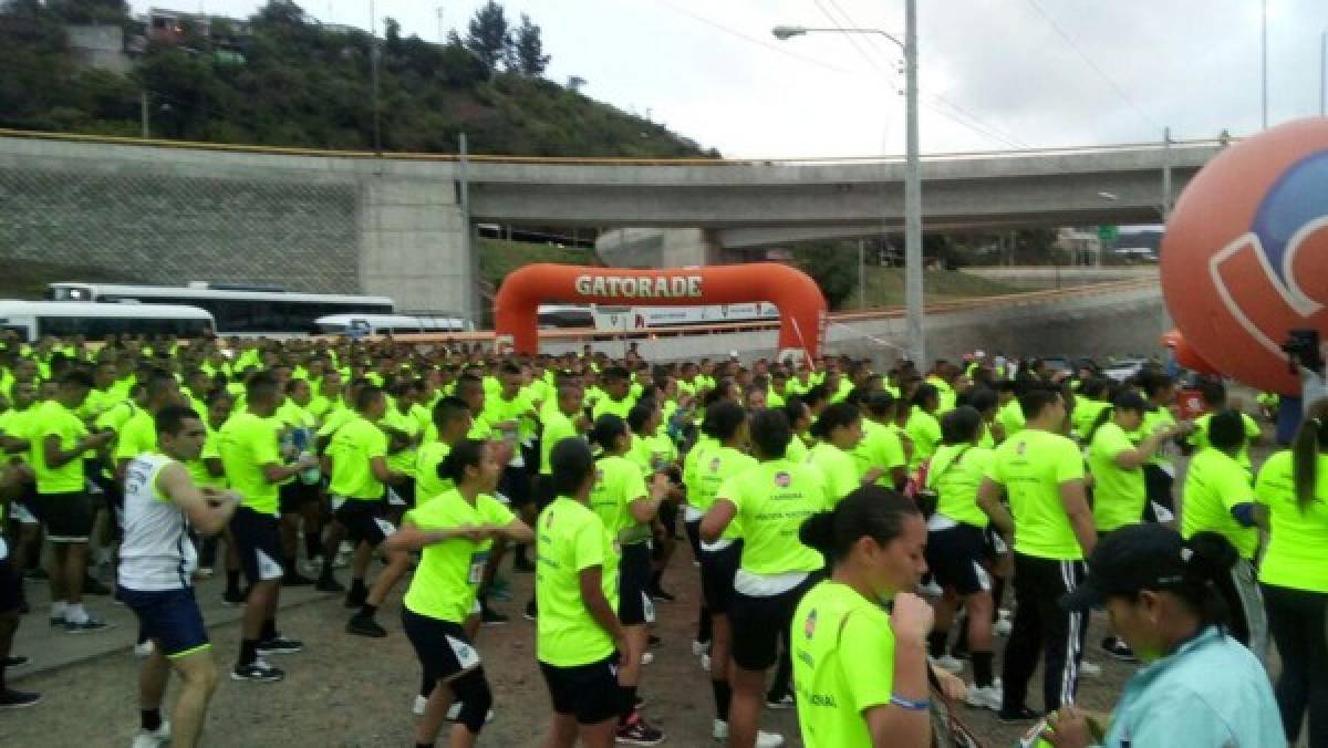 Policía realiza maratón por los niños con cáncer