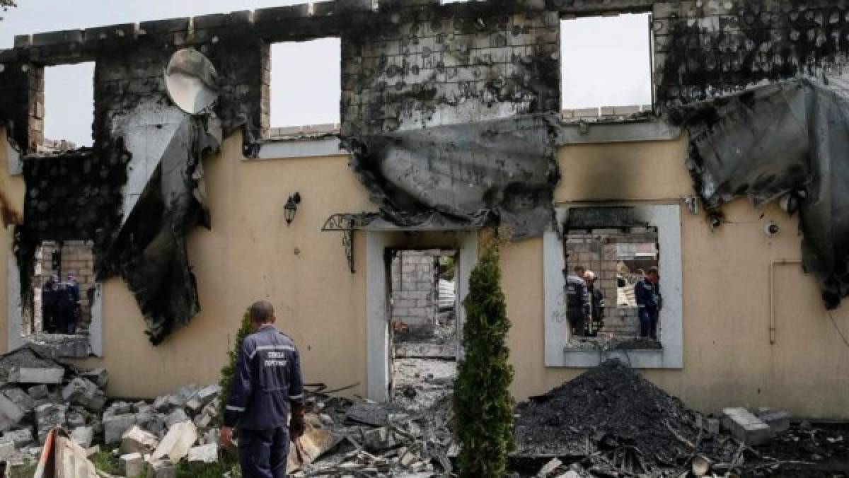 Diecisiete muertos en incendio en residencia de ancianos en Ucrania