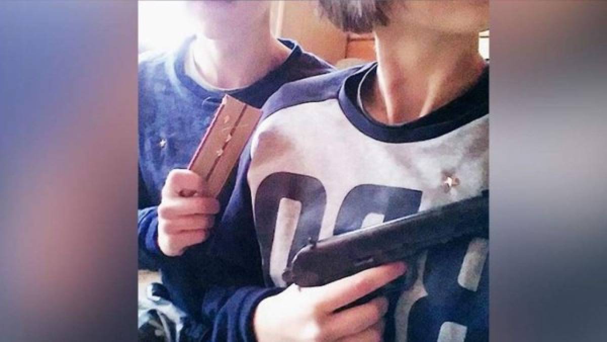 Jóvenes rusos se suicidan luego de dispararle a una patrulla policial