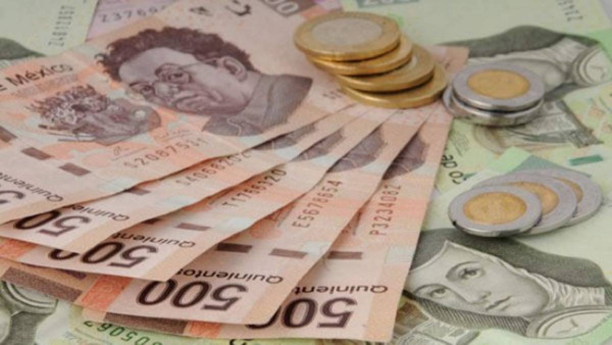 Moneda mexicana se deprecia 0.9% tras conferencia de Donald Trump