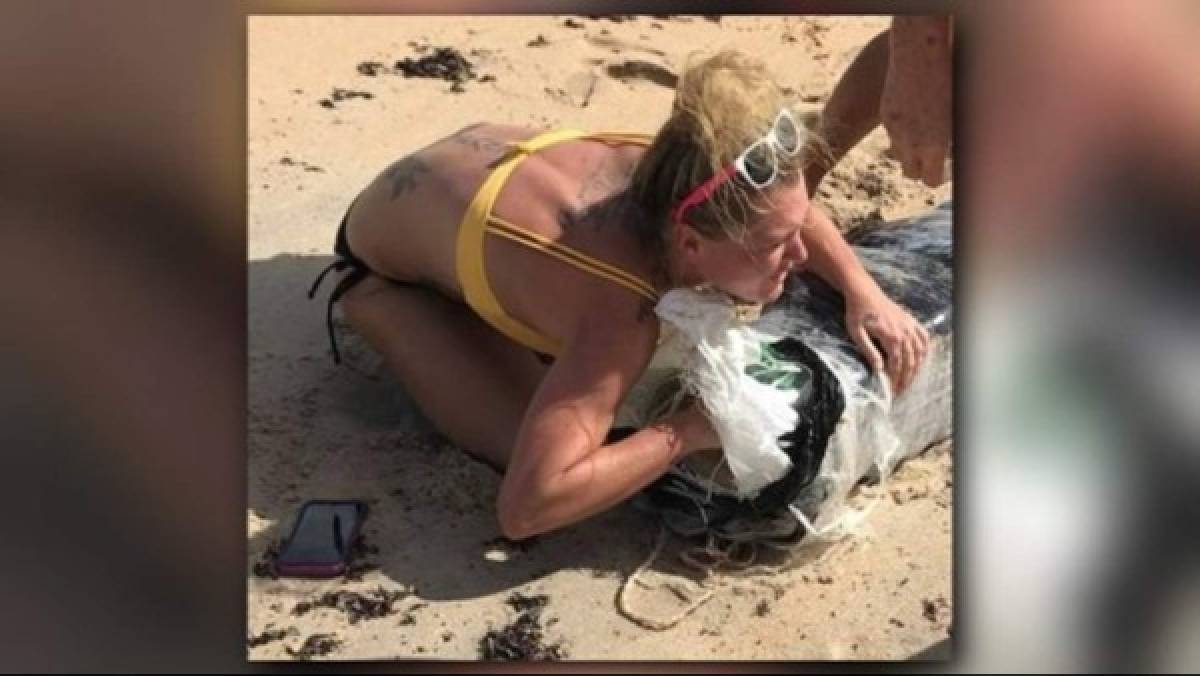 Buscan a mujer que robó paquete de marihuana durante inundaciones del huracán Florence