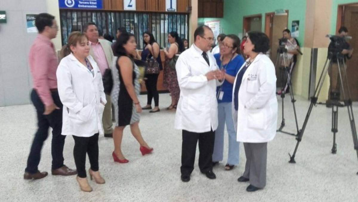 Gran polémica en el Hospital Escuela Universitario por suspensión del doctor Dennis Chirinos