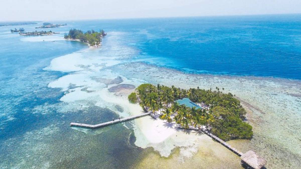 Las playas del litoral caribe son los sitios más visitados por los turistas en este Feriado Morazánico y en esta oportunidad se espera que no sea la excepción.