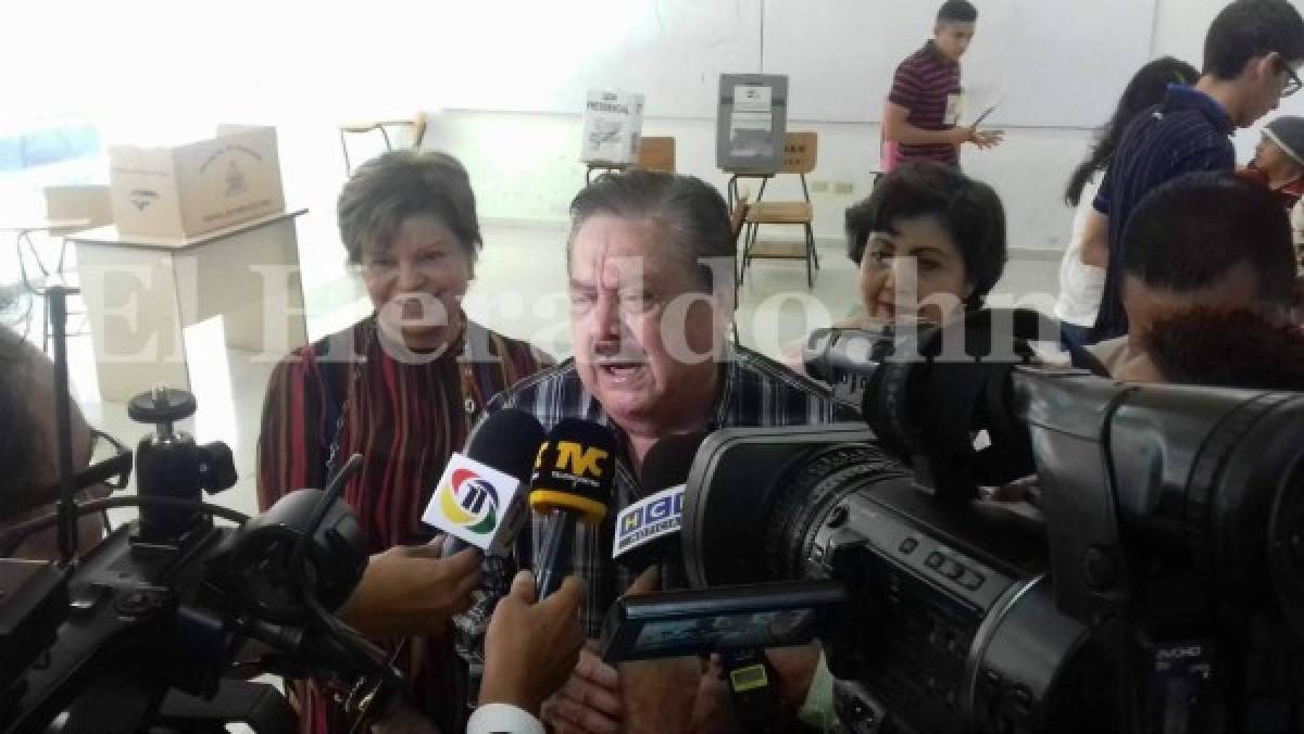 Honduras: Orbin Montoya vota y luego le dicen que no aparece en padrón electoral