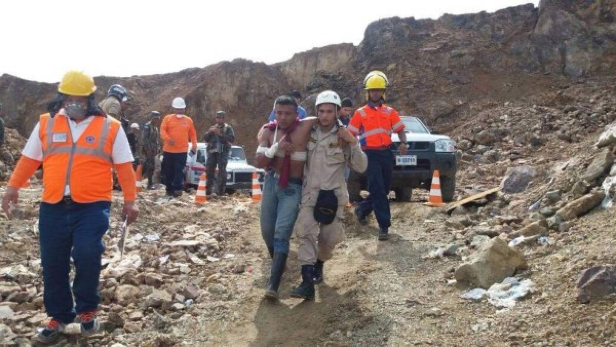 Rescatan los dos cadáveres de obreros soterrados en mina Cuculmeca