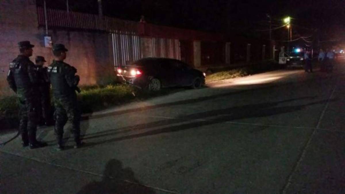 Matan a dos hombres dentro de vehículo en San Pedro Sula