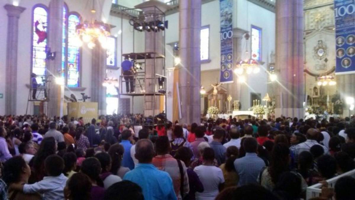 Un septuagenario agradecido por el favor recibido de la Virgen de Suyapa