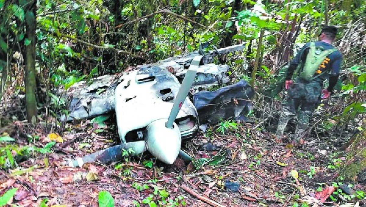 Quemadas hallan tres avionetas más en La Mosquitia