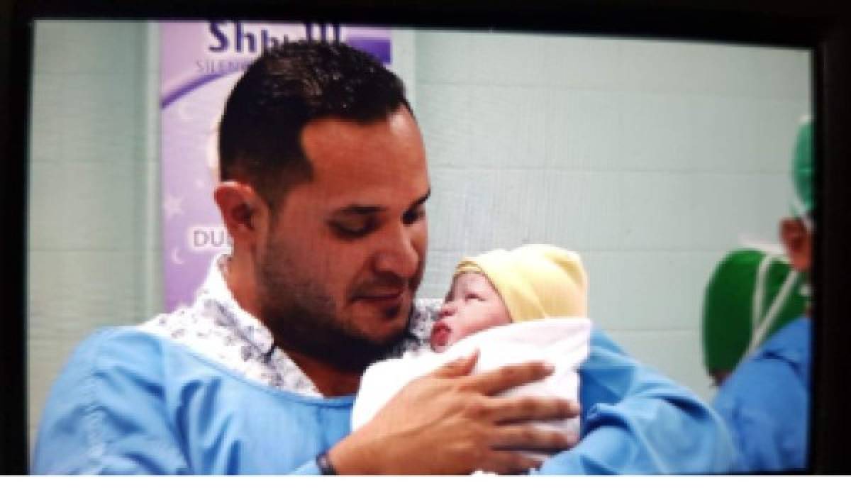 Ariela Cáceres se convierte en madre por segunda vez