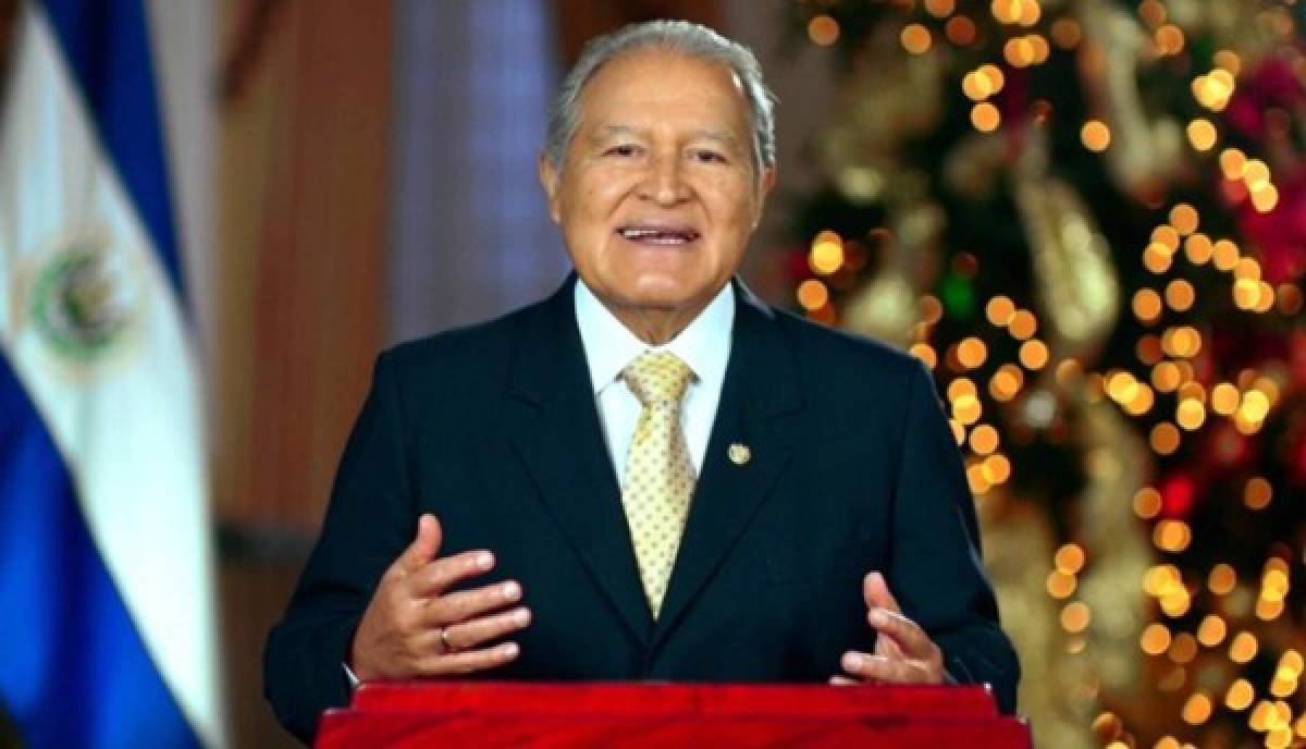 Presidente salvadoreño promete combate decisivo a violencia criminal 